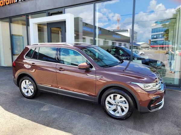 Volkswagen Tiguan 1.5 TSI DSG Elegance - foto 4