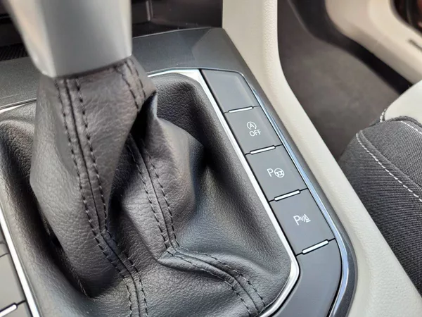 Volkswagen Tiguan 1.5 TSI DSG Elegance - foto 43