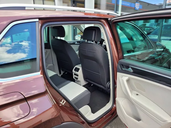 Volkswagen Tiguan 1.5 TSI DSG Elegance - foto 50