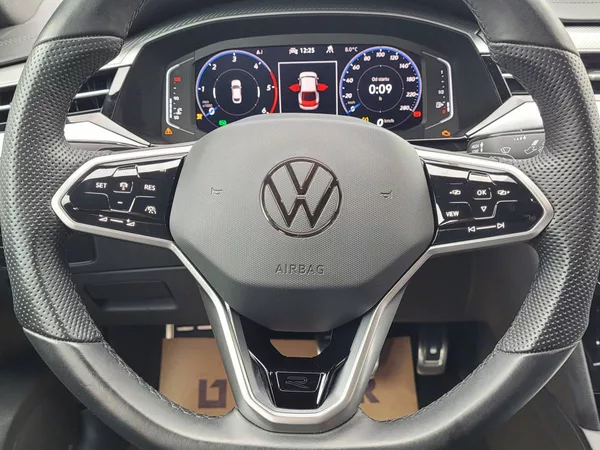Volkswagen Arteon R-Line 2.0 TDI 147kW 4M - foto 14