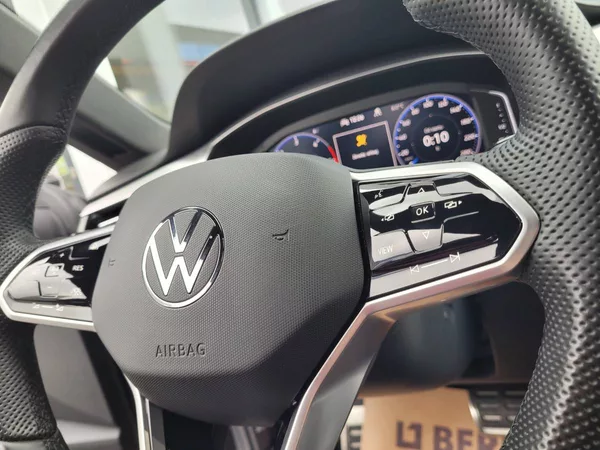 Volkswagen Arteon R-Line 2.0 TDI 147kW 4M - foto 17