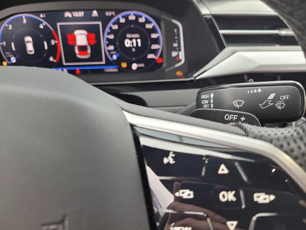 Volkswagen Arteon R-Line 2.0 TDI 147kW 4M - foto 19