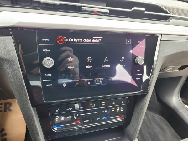 Volkswagen Arteon R-Line 2.0 TDI 147kW 4M - foto 25