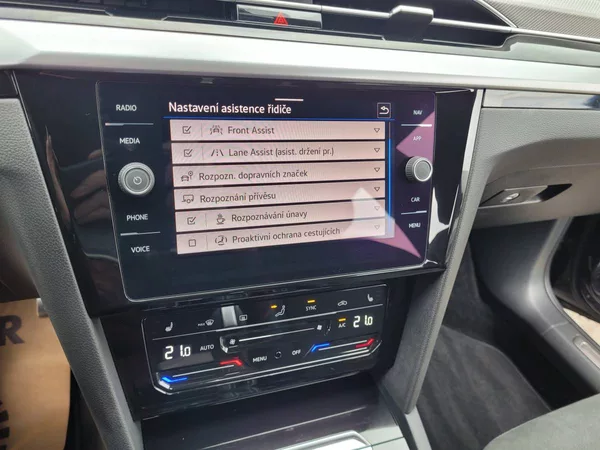 Volkswagen Arteon R-Line 2.0 TDI 147kW 4M - foto 29