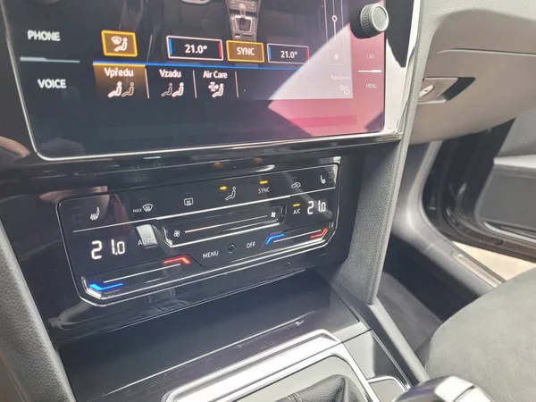 Volkswagen Arteon R-Line 2.0 TDI 147kW 4M - foto 33