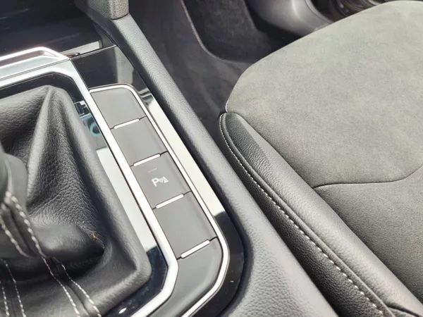 Volkswagen Arteon R-Line 2.0 TDI 147kW 4M - foto 36