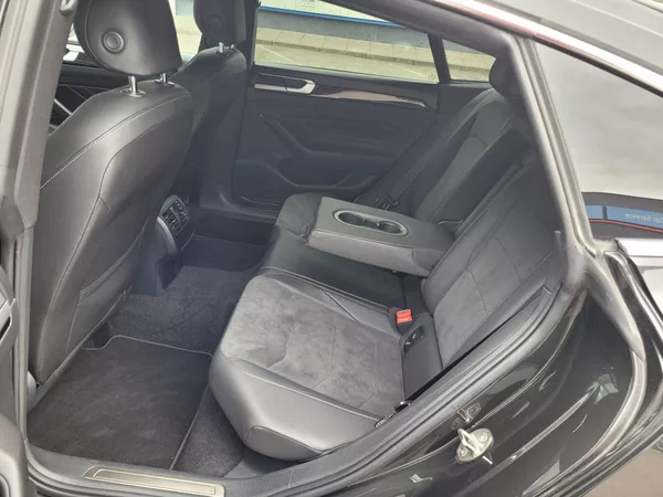 Volkswagen Arteon R-Line 2.0 TDI 147kW 4M - foto 39