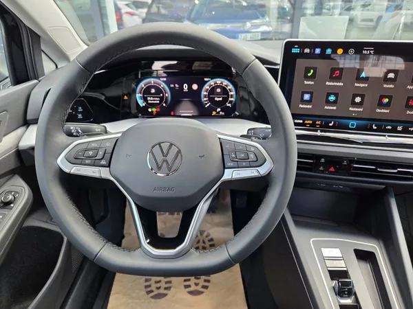 Volkswagen Golf 2.0 TDI DSG - foto 14