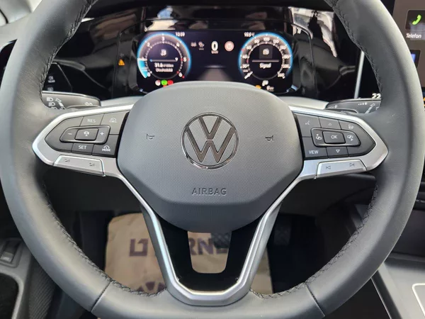 Volkswagen Golf 2.0 TDI DSG - foto 15