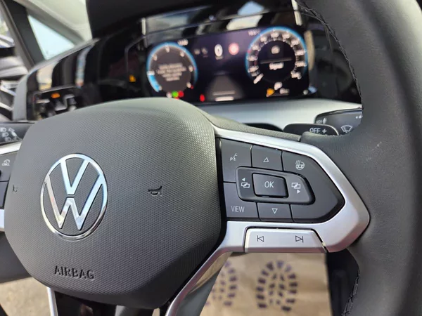 Volkswagen Golf 2.0 TDI DSG - foto 18