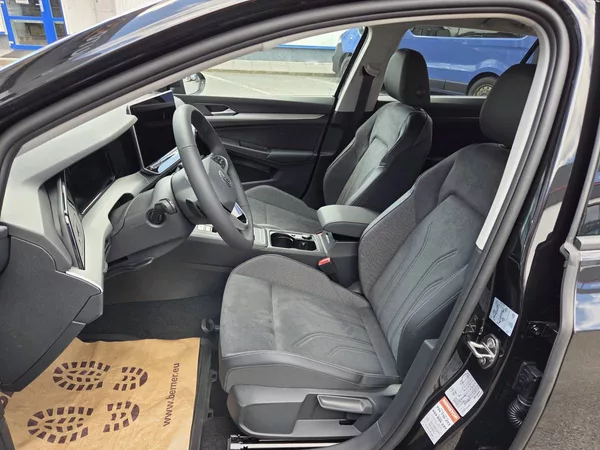 Volkswagen Golf 2.0 TDI DSG - foto 9