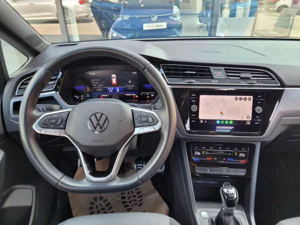 Volkswagen Touran 2.0 TDI R-line - foto 14