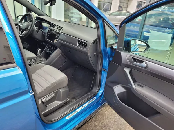 Volkswagen Touran 2.0 TDI R-line - foto 42