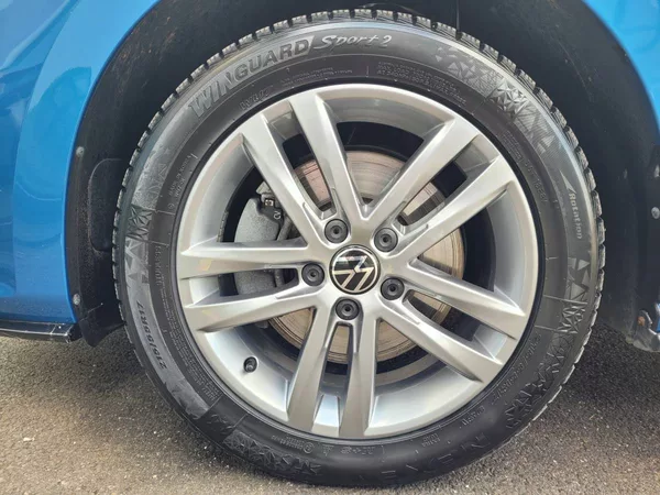 Volkswagen Touran 2.0 TDI R-line - foto 45