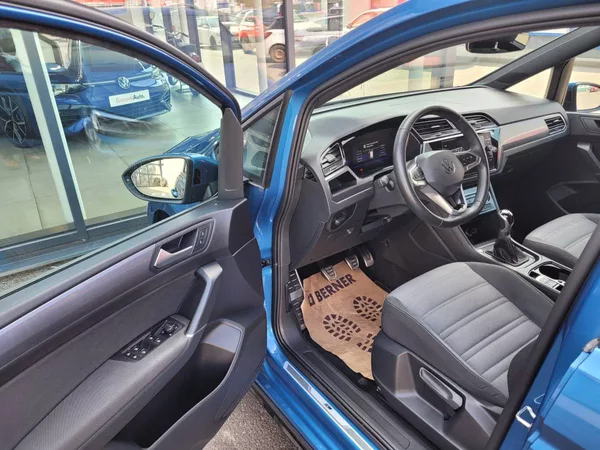 Volkswagen Touran 2.0 TDI R-line - foto 9