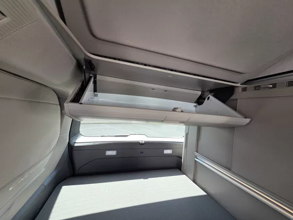 Volkswagen California Ocean T7 2.0 TDI DS - foto 32