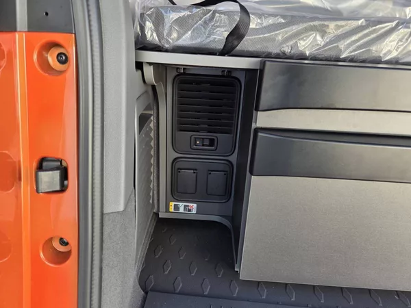 Volkswagen California Beach Camper T7 2.0 - foto 11
