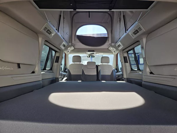 Volkswagen California Beach Camper T7 2.0 - foto 47