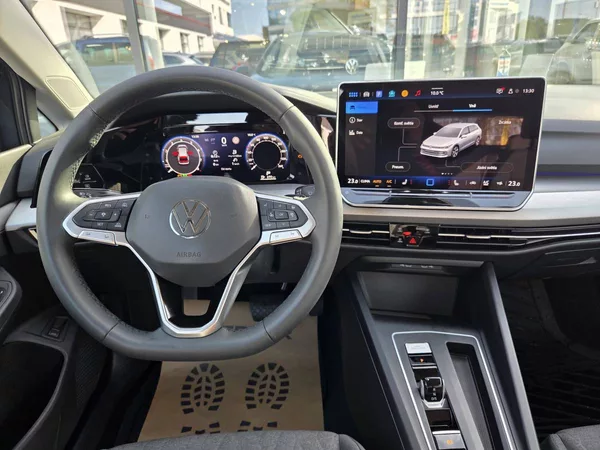 Volkswagen Golf Variant 1.5 eTSI DSG7 People - foto 16