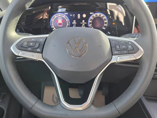 Volkswagen Golf Variant 1.5 eTSI DSG7 People - foto 17