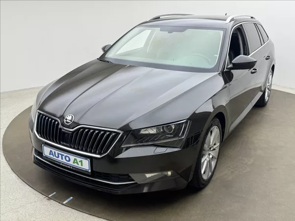 Škoda Superb 2,0 DSG STYLE+ CANTON DPH ČR