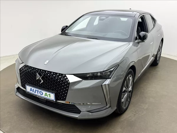 DS Automobiles DS4 1,5 DPH HUD TROCADERO AT8 ČR