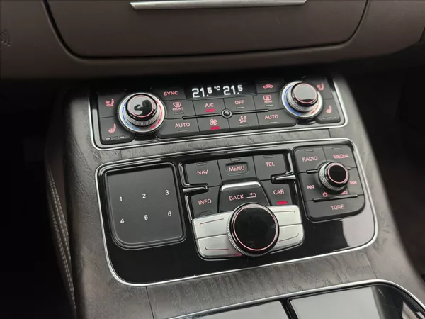 Audi A8 3,0 HUD DPH NV EXCLUSIVE NZTOP - foto 23