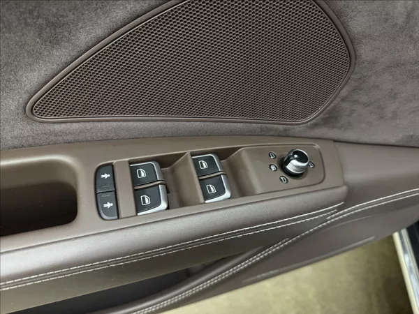 Audi A8 3,0 HUD DPH NV EXCLUSIVE NZTOP - foto 32
