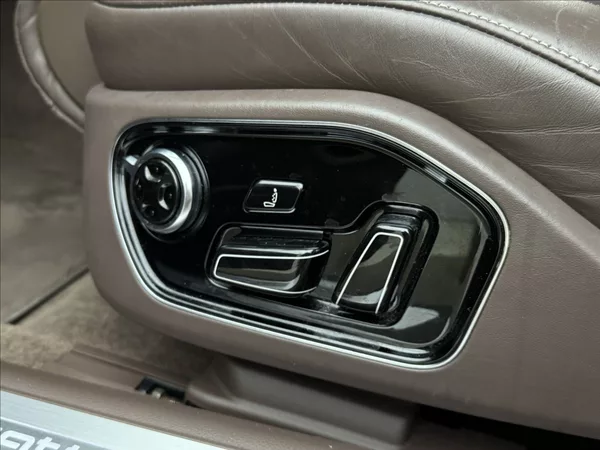Audi A8 3,0 HUD DPH NV EXCLUSIVE NZTOP - foto 37