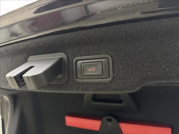 Audi A8 3,0 HUD DPH NV EXCLUSIVE NZTOP - foto 49