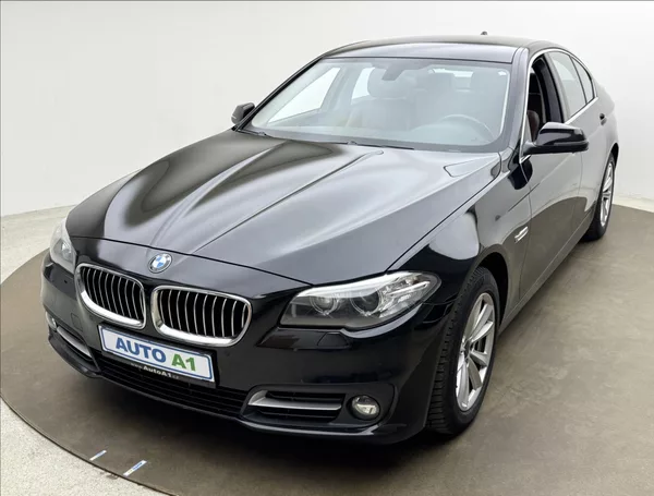 BMW Řada 5 2,0 4X4 KŮŽE SERVIS KAMERA ČR