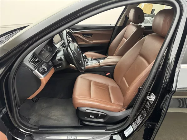 BMW Řada 5 2,0 4X4 KŮŽE SERVIS KAMERA ČR - foto 31