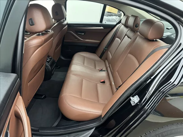 BMW Řada 5 2,0 4X4 KŮŽE SERVIS KAMERA ČR - foto 34