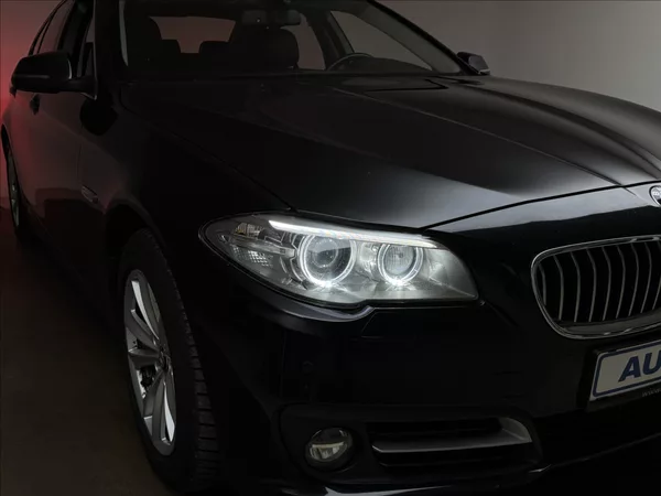 BMW Řada 5 2,0 4X4 KŮŽE SERVIS KAMERA ČR - foto 37
