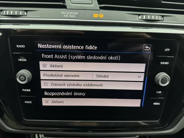 Volkswagen Touran 1,4 DSG KAMERA TAŽNÉ 1.MAJ ČR - foto 19