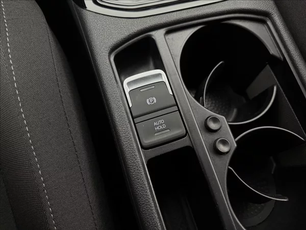 Volkswagen Touran 1,4 DSG KAMERA TAŽNÉ 1.MAJ ČR - foto 23