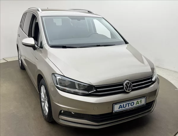 Volkswagen Touran 1,4 DSG KAMERA TAŽNÉ 1.MAJ ČR - foto 3