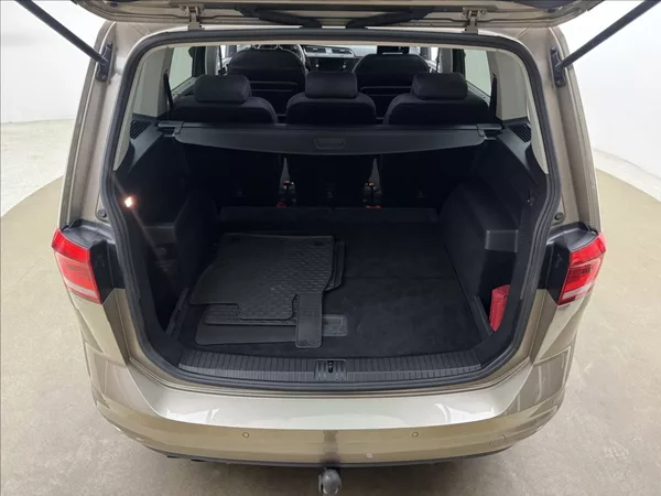 Volkswagen Touran 1,4 DSG KAMERA TAŽNÉ 1.MAJ ČR - foto 38
