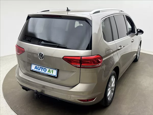Volkswagen Touran 1,4 DSG KAMERA TAŽNÉ 1.MAJ ČR - foto 4