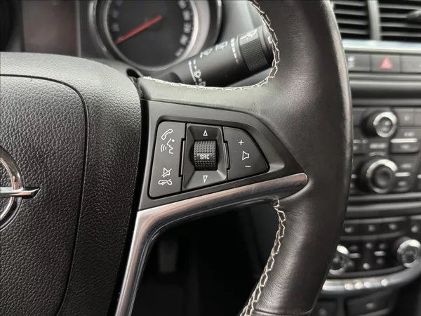 Opel Mokka 1,6 i COSMO KŮŽE VÝHŘEV KAMERA - foto 12
