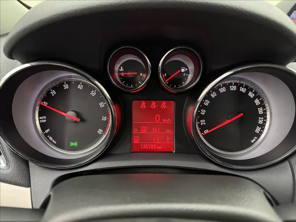 Opel Mokka 1,6 i COSMO KŮŽE VÝHŘEV KAMERA - foto 13