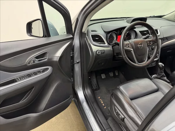 Opel Mokka 1,6 i COSMO KŮŽE VÝHŘEV KAMERA - foto 22