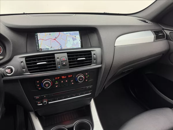BMW X3 2,0 4X4 DPH M 2XKOLA NAVI ČR - foto 13