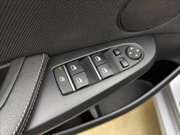 BMW X3 2,0 4X4 DPH M 2XKOLA NAVI ČR - foto 25