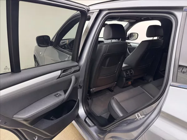 BMW X3 2,0 4X4 DPH M 2XKOLA NAVI ČR - foto 29