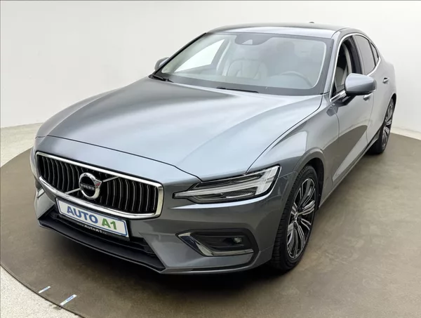Volvo S60 2,0 B3 DPH INSCRIPTION H/K ČR