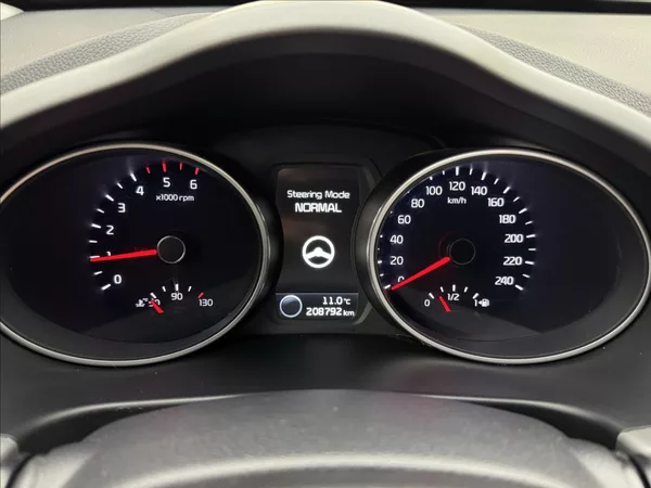 Kia Sportage 2,0 4X4 DPH VÝHŘEV TAŽNÉ ČR - foto 13