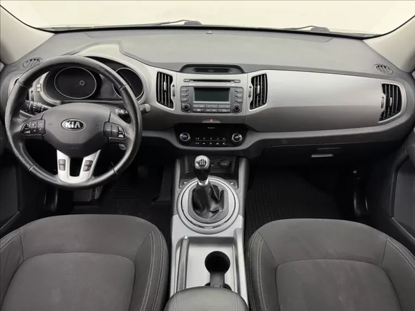 Kia Sportage 2,0 4X4 DPH VÝHŘEV TAŽNÉ ČR - foto 7