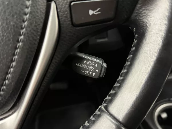 Toyota RAV4 2,5 114kW HYBRID LED KŮŽE 360° - foto 12
