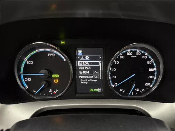 Toyota RAV4 2,5 114kW HYBRID LED KŮŽE 360° - foto 14
